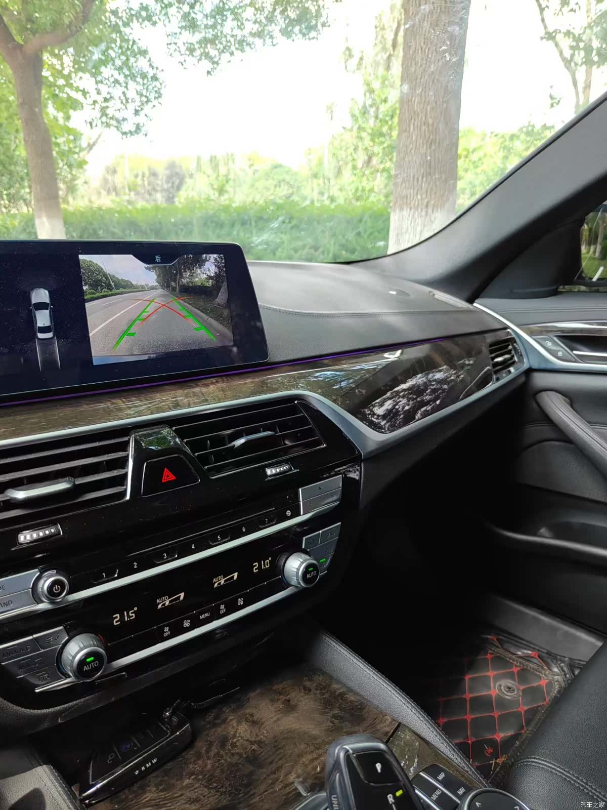 BMW 5 Series, 2018 все фото