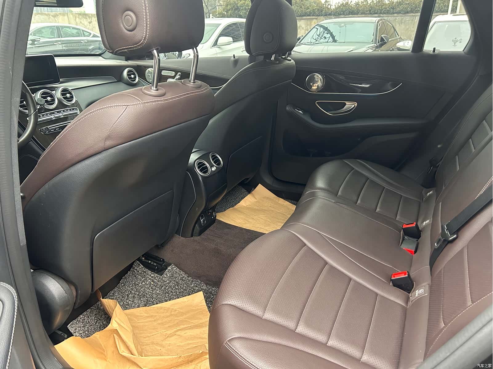 Mercedes-Benz GLC, 2019 9