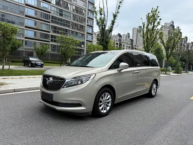 Buick GL8 2020 — купить из Китая под заказ