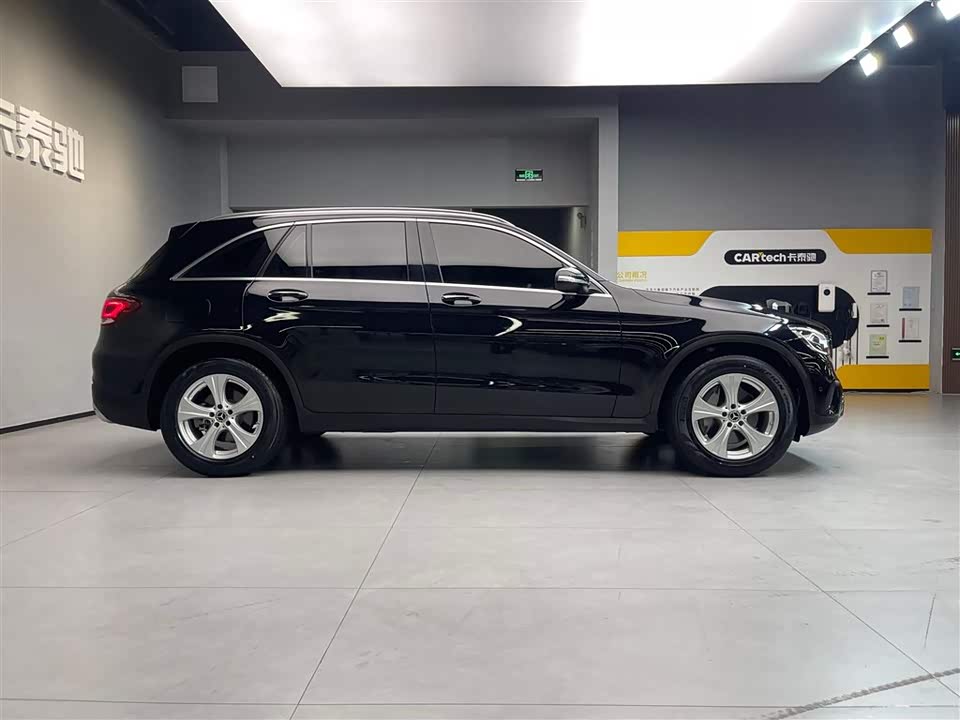 Mercedes-Benz GLC Mercedes-Benz GLC