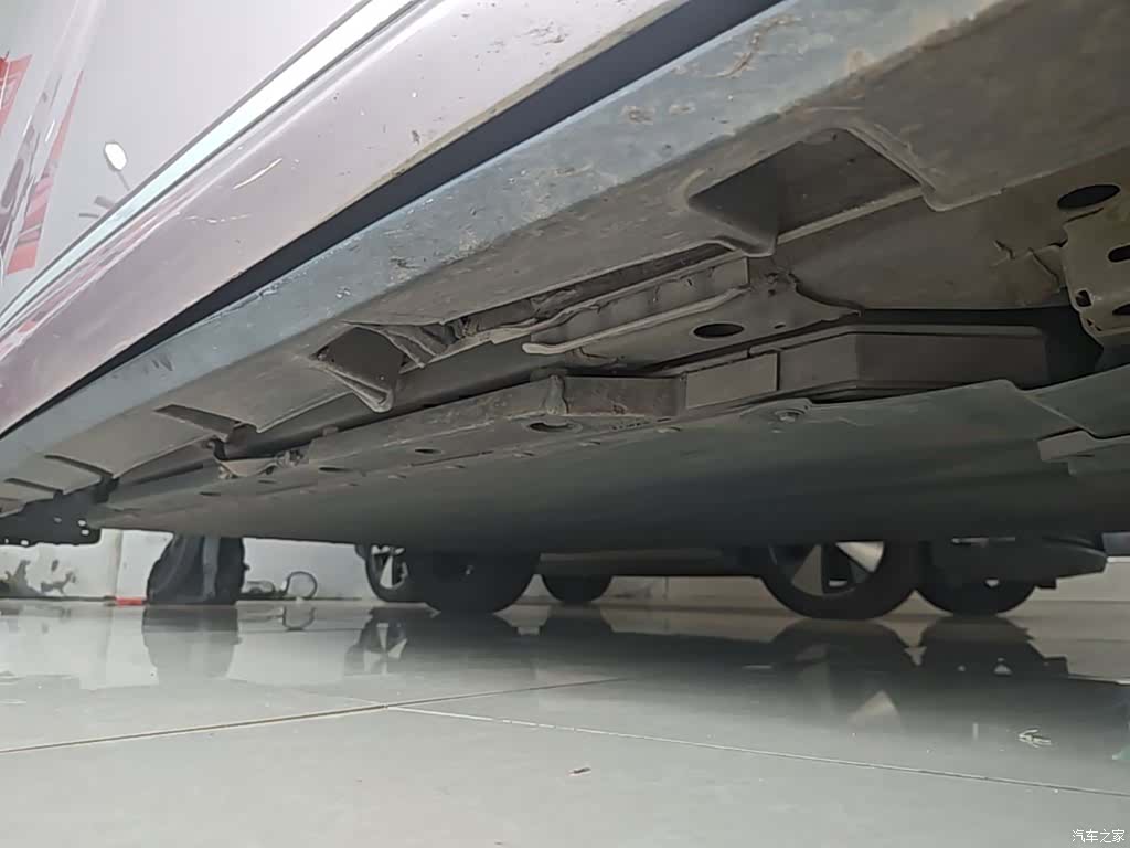 BYD Dolphin, 2023 21
