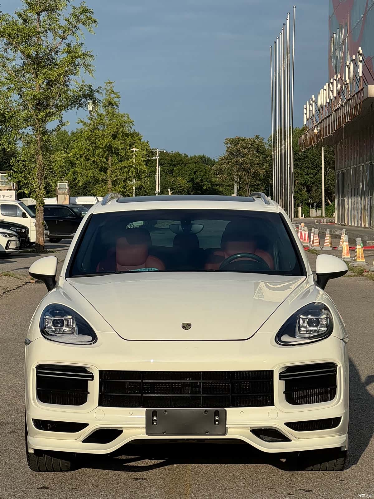 Porsche Cayenne, 2011 2