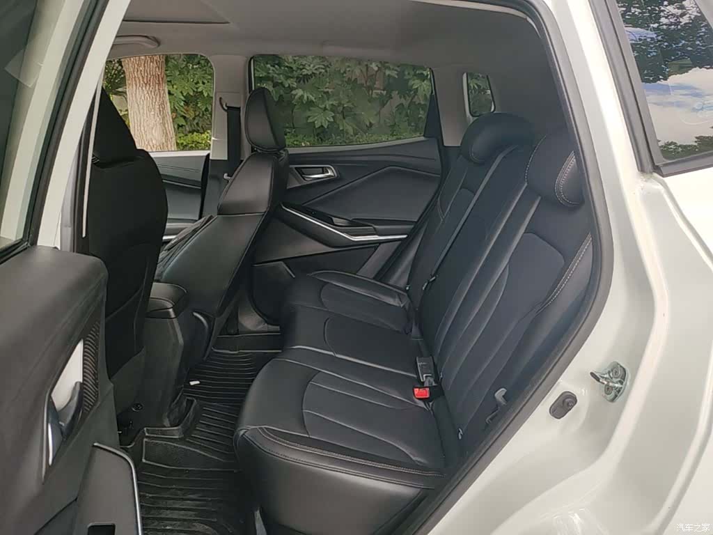 Changan CS15, 2021 17