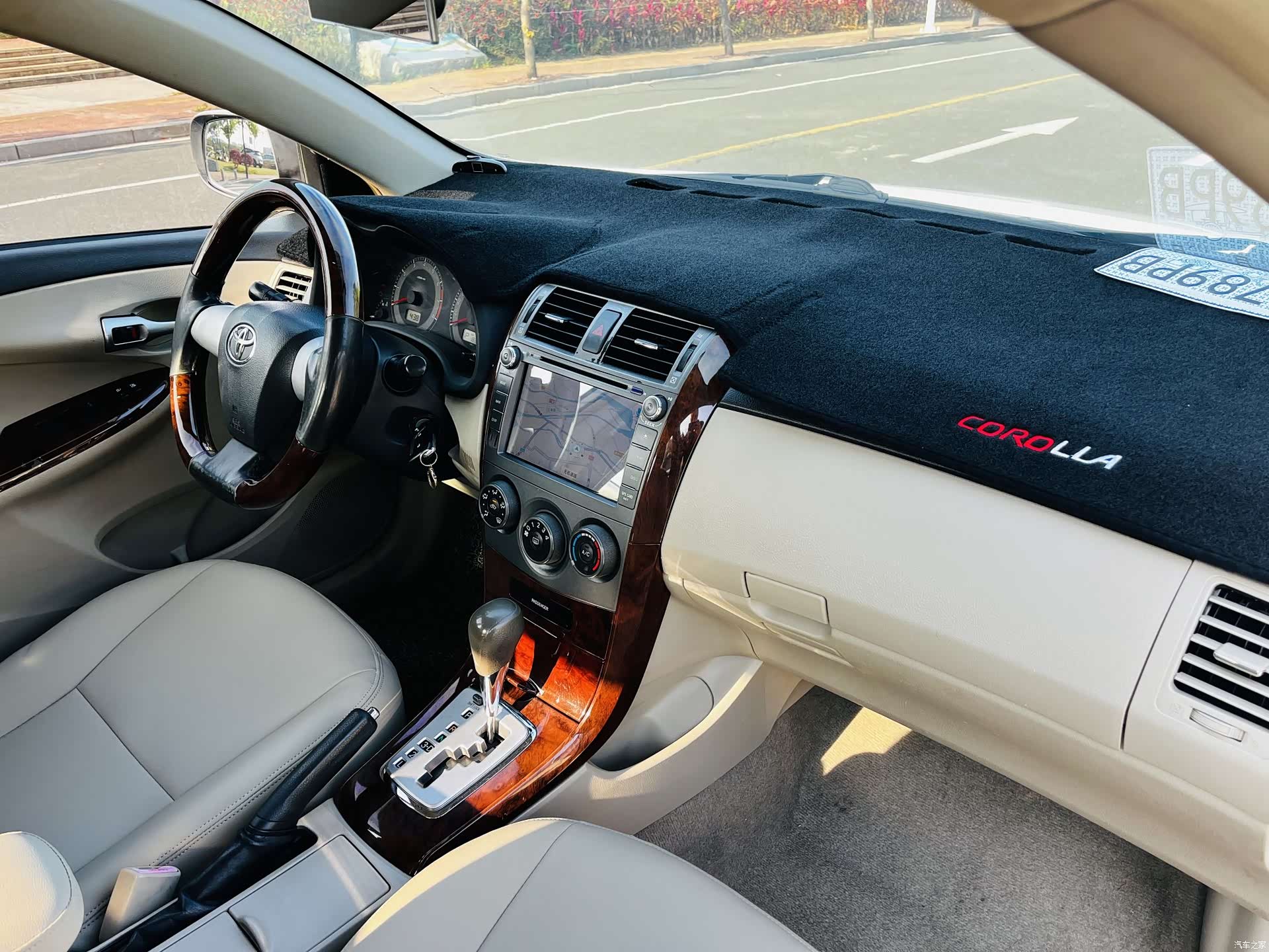 Toyota Corolla, 2011 4
