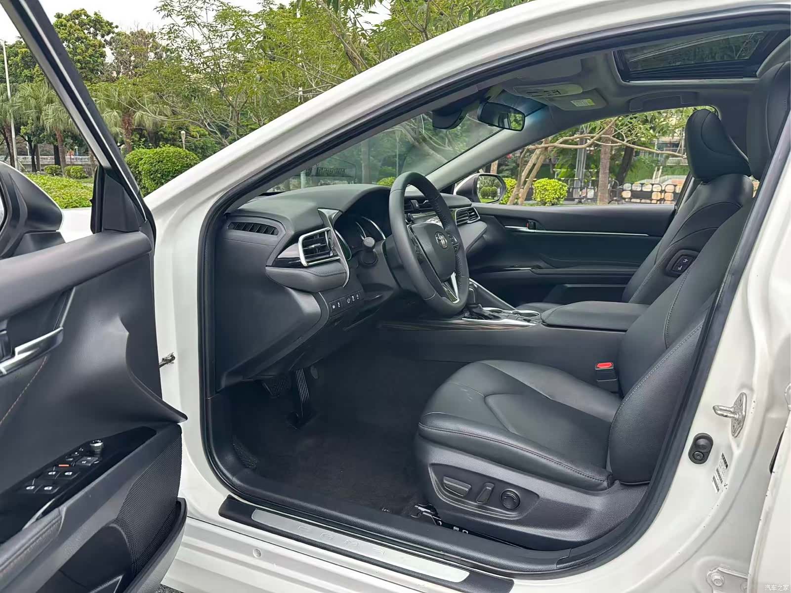 Toyota Camry, 2020 6
