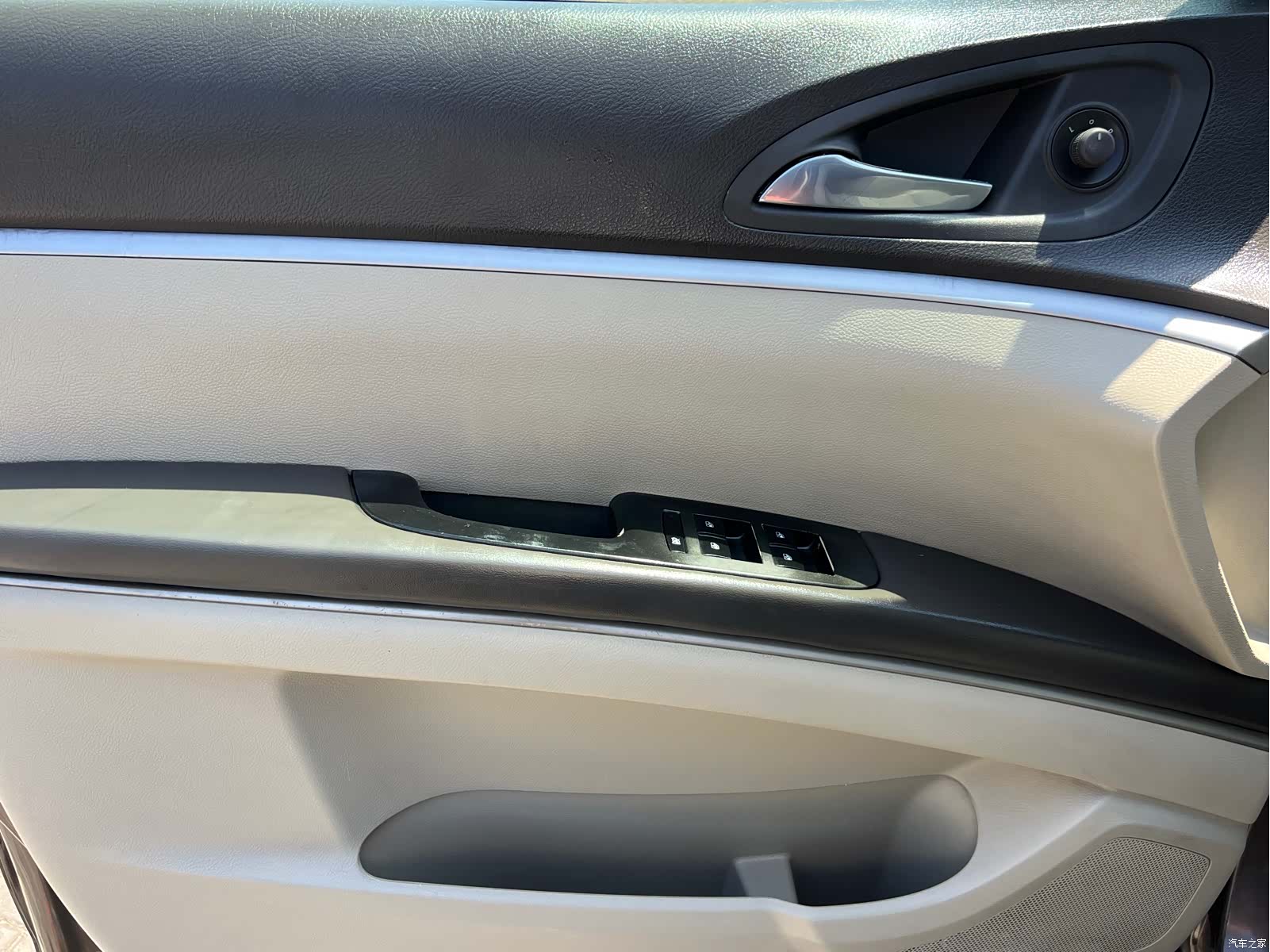 Buick GL8, 2013 16