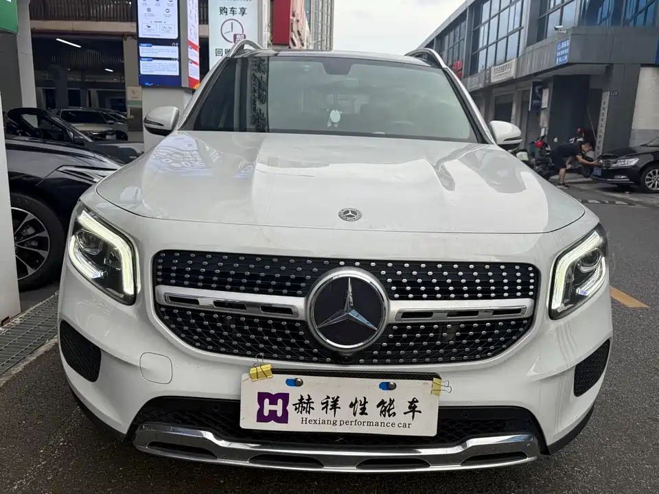 Mercedes-Benz GLB