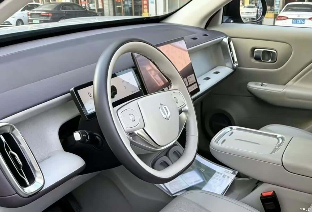 Leapmotor B10, 2025 все фото