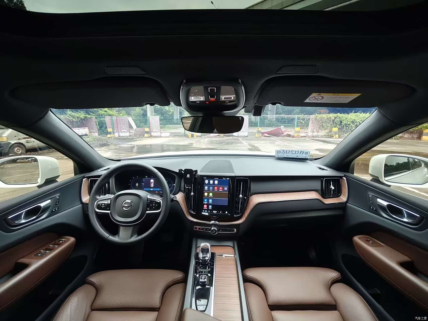 Volvo XC60, 2024 9