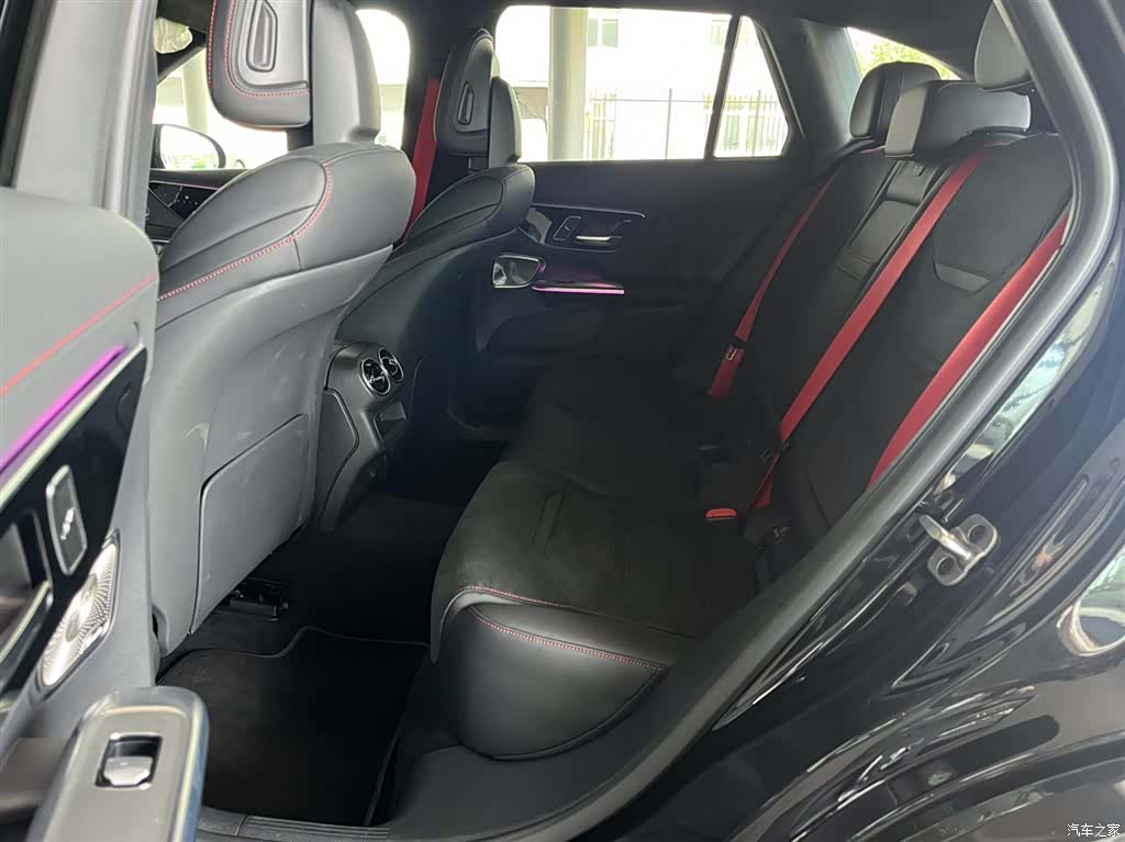 Mercedes-Benz GLC, 2025 8