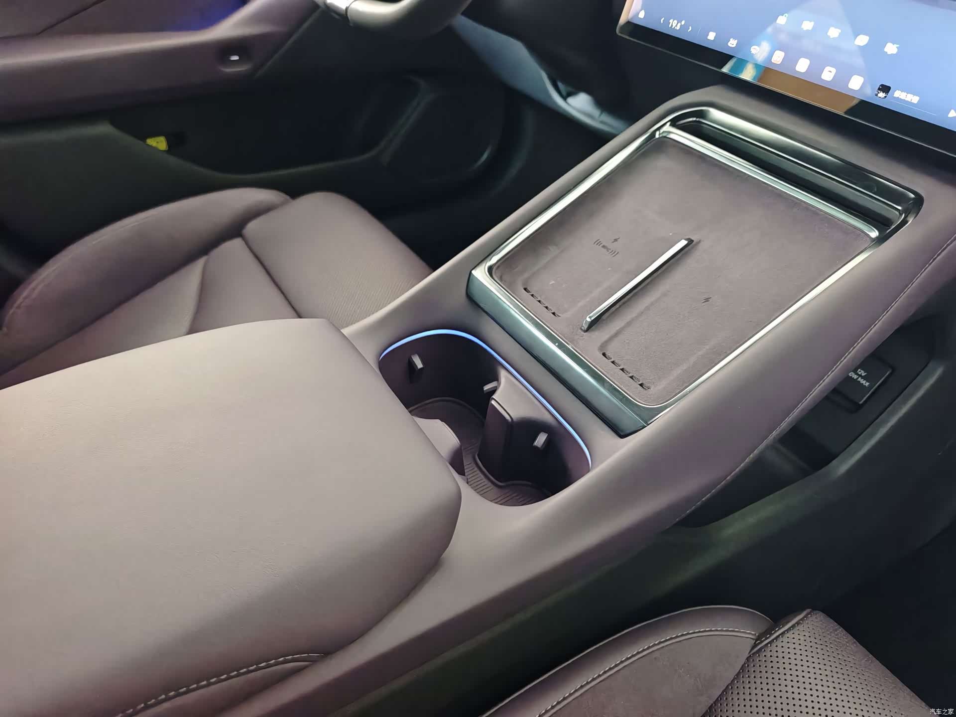 Xpeng P7, 2025 11