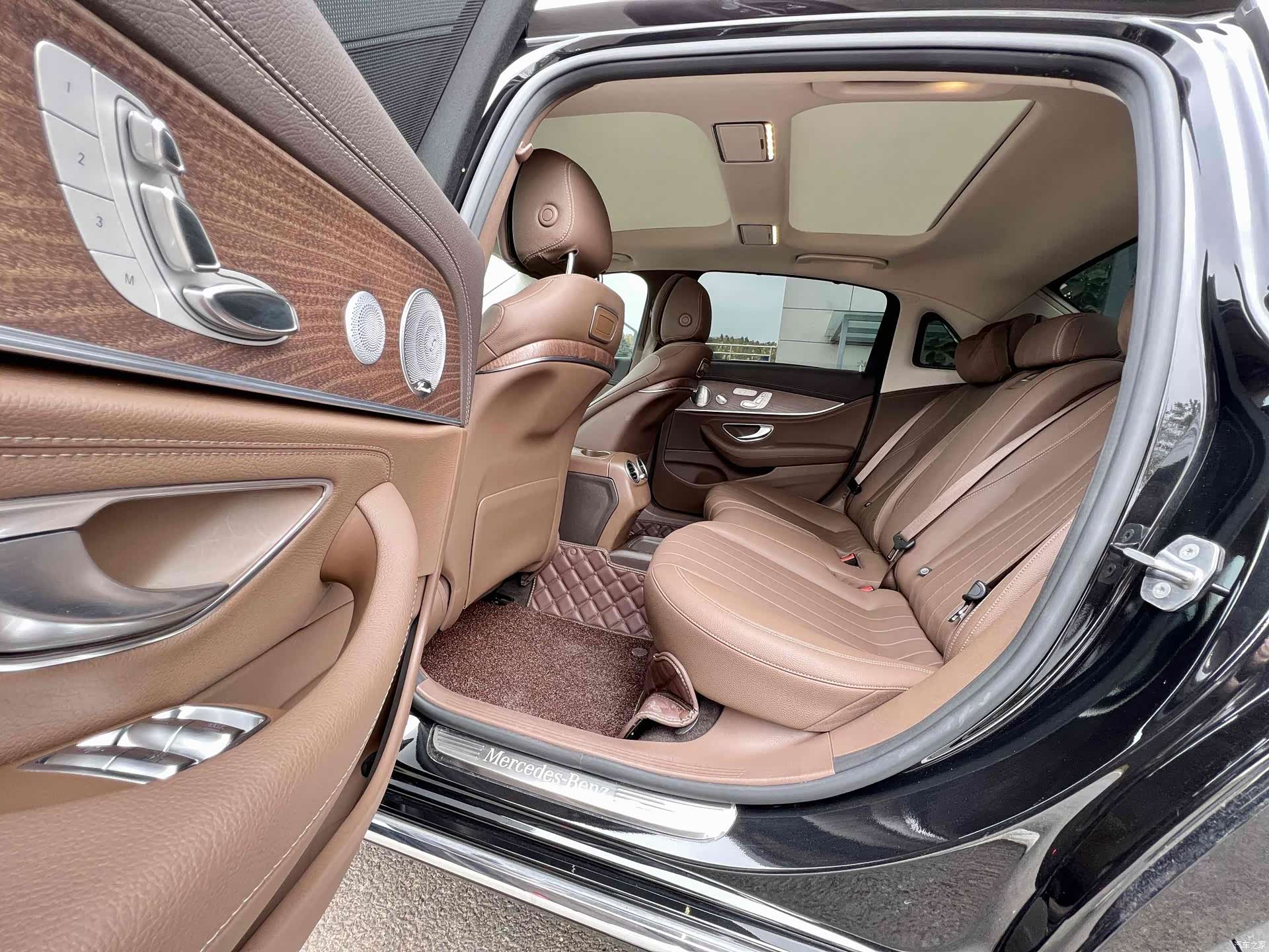 Mercedes-Benz E-Class, 2020 8