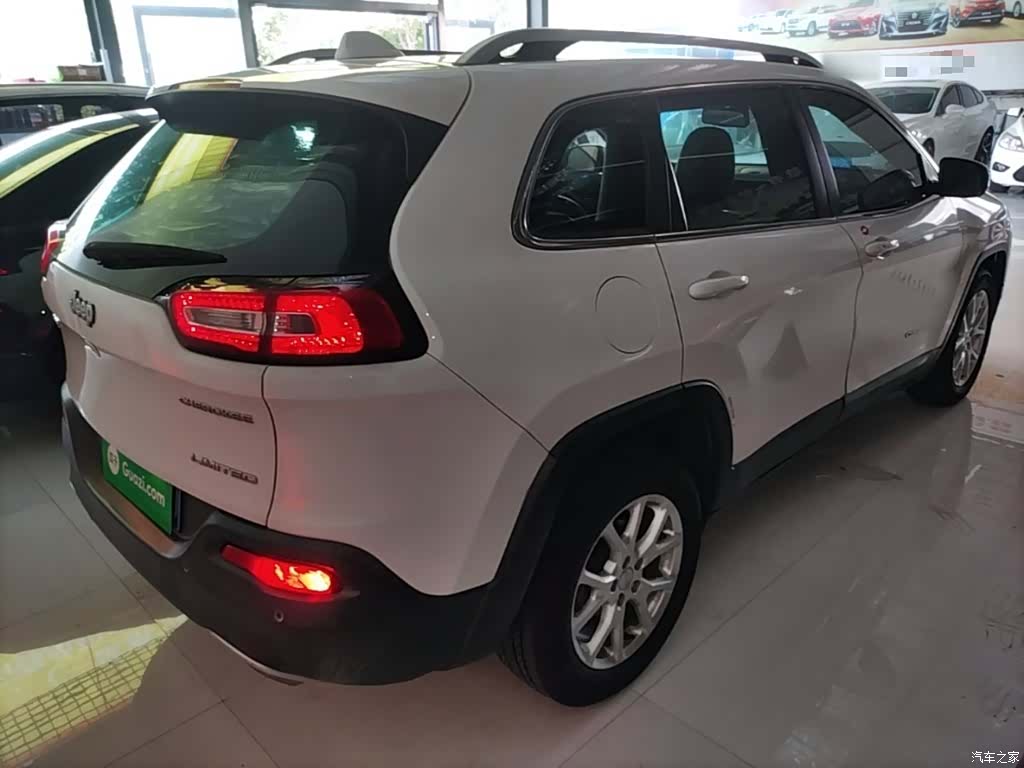 Jeep Cherokee, 2018 7
