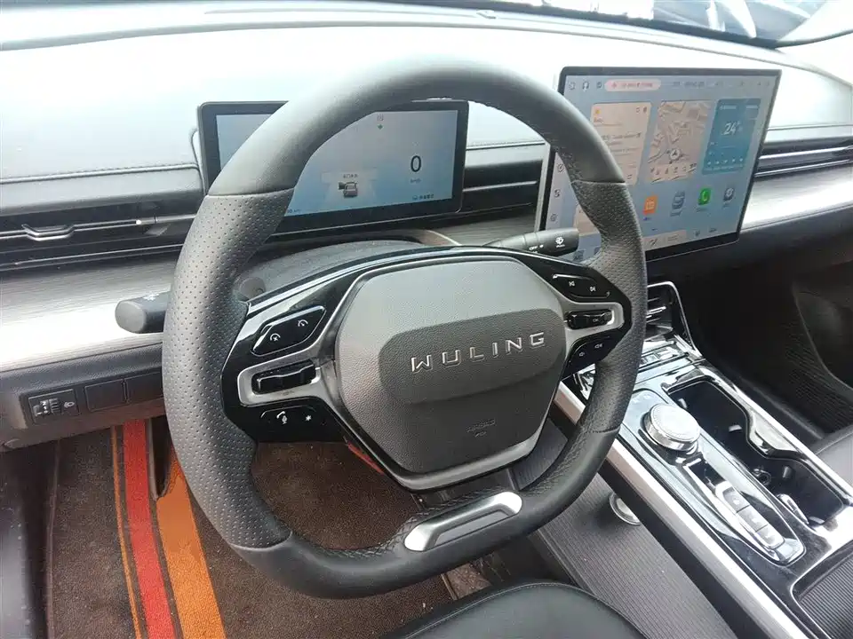 Wuling Wuling Starlight