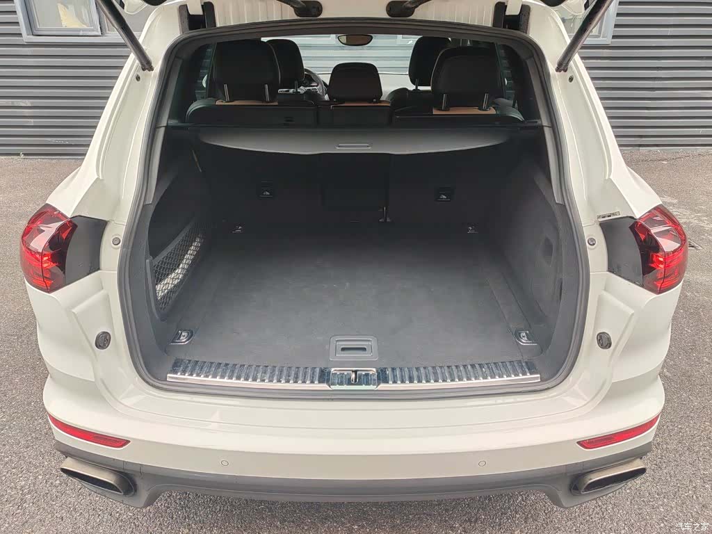 Porsche Cayenne, 2017 10
