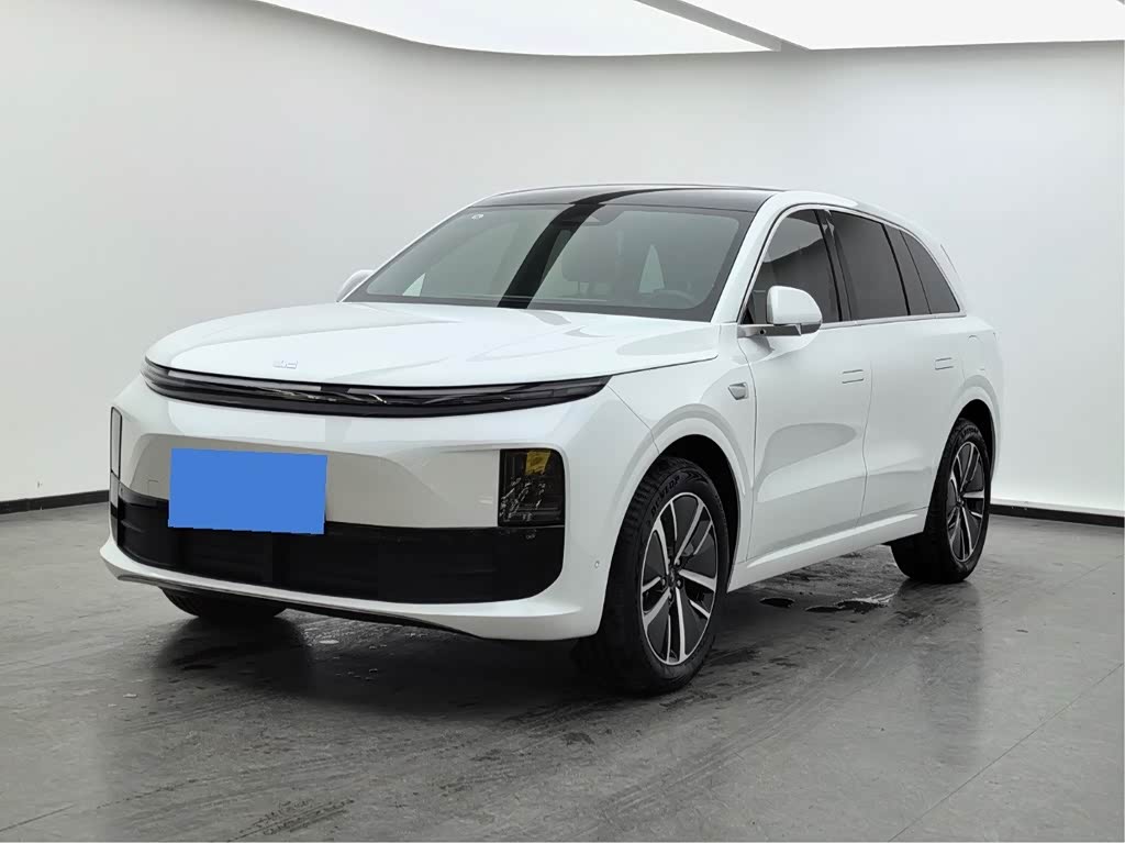 Li Auto L6