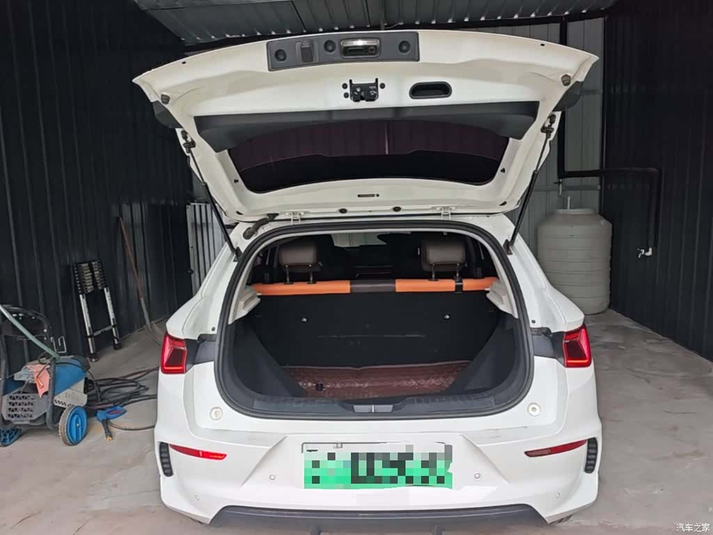 BYD E2, 2020 19