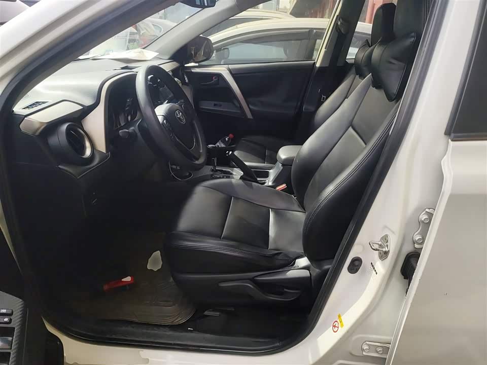 Toyota RAV4 Rongfang