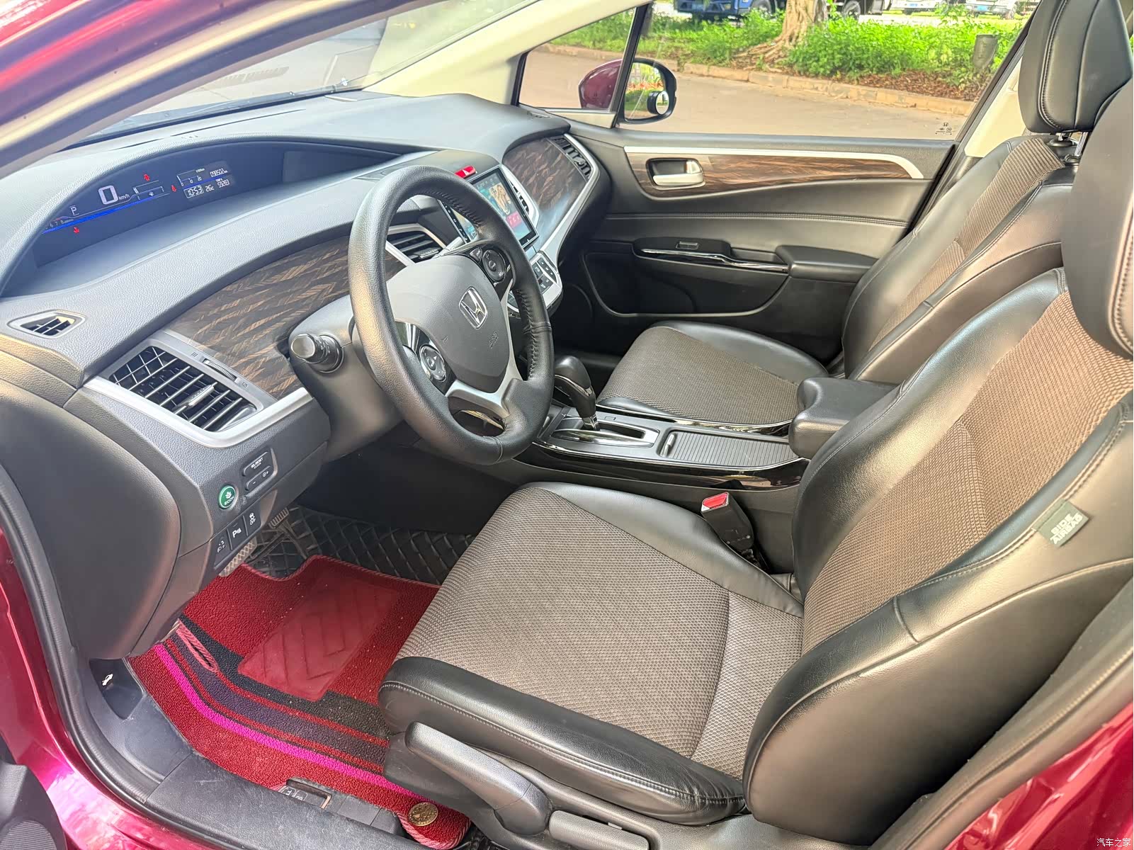 Honda Jade, 2017 4