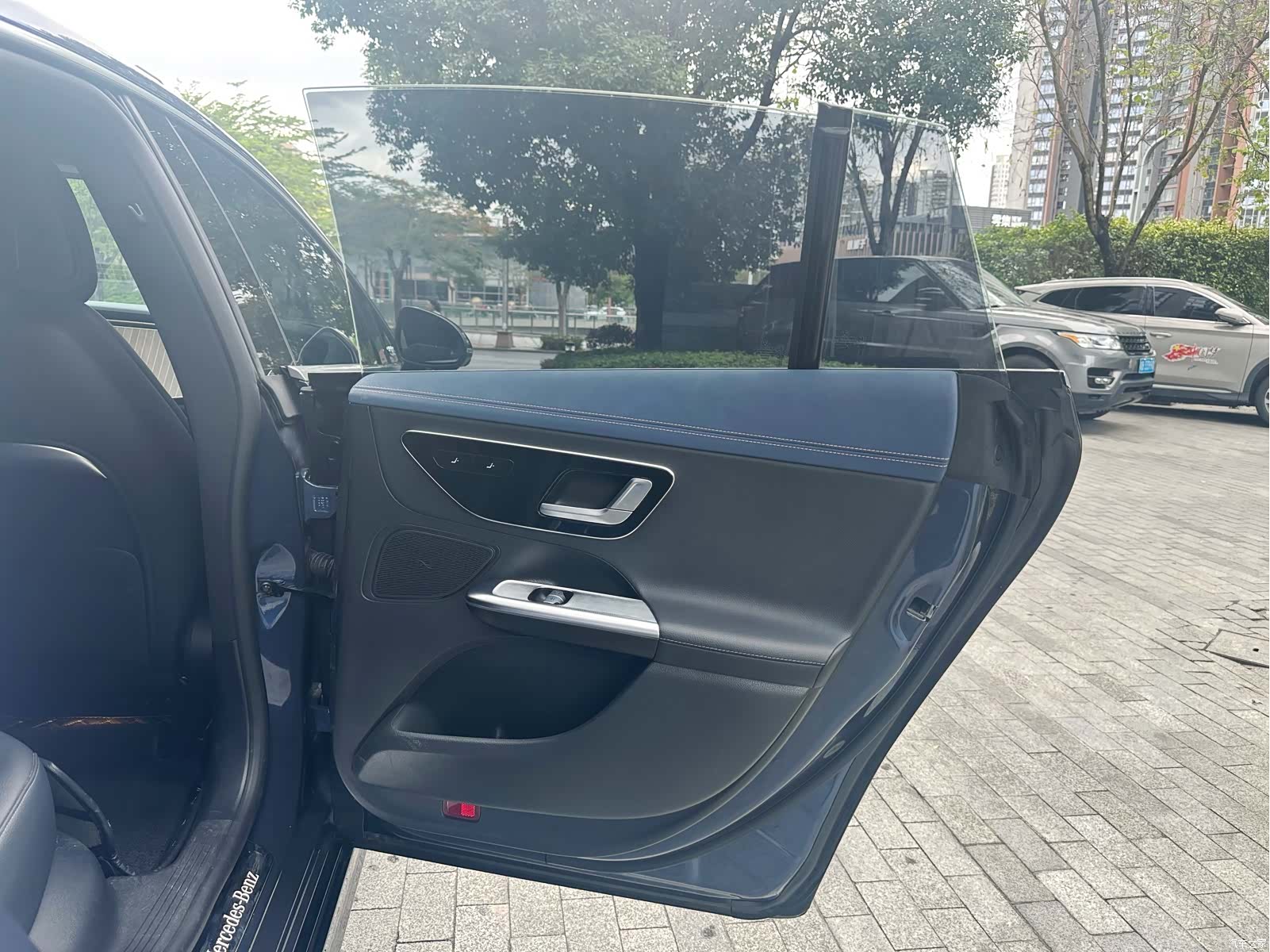 Mercedes-Benz EQE, 2024 12