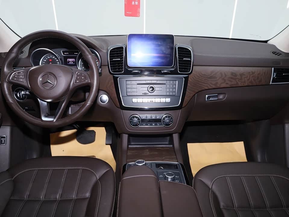 Mercedes-Benz GLE Mercedes-Benz GLE