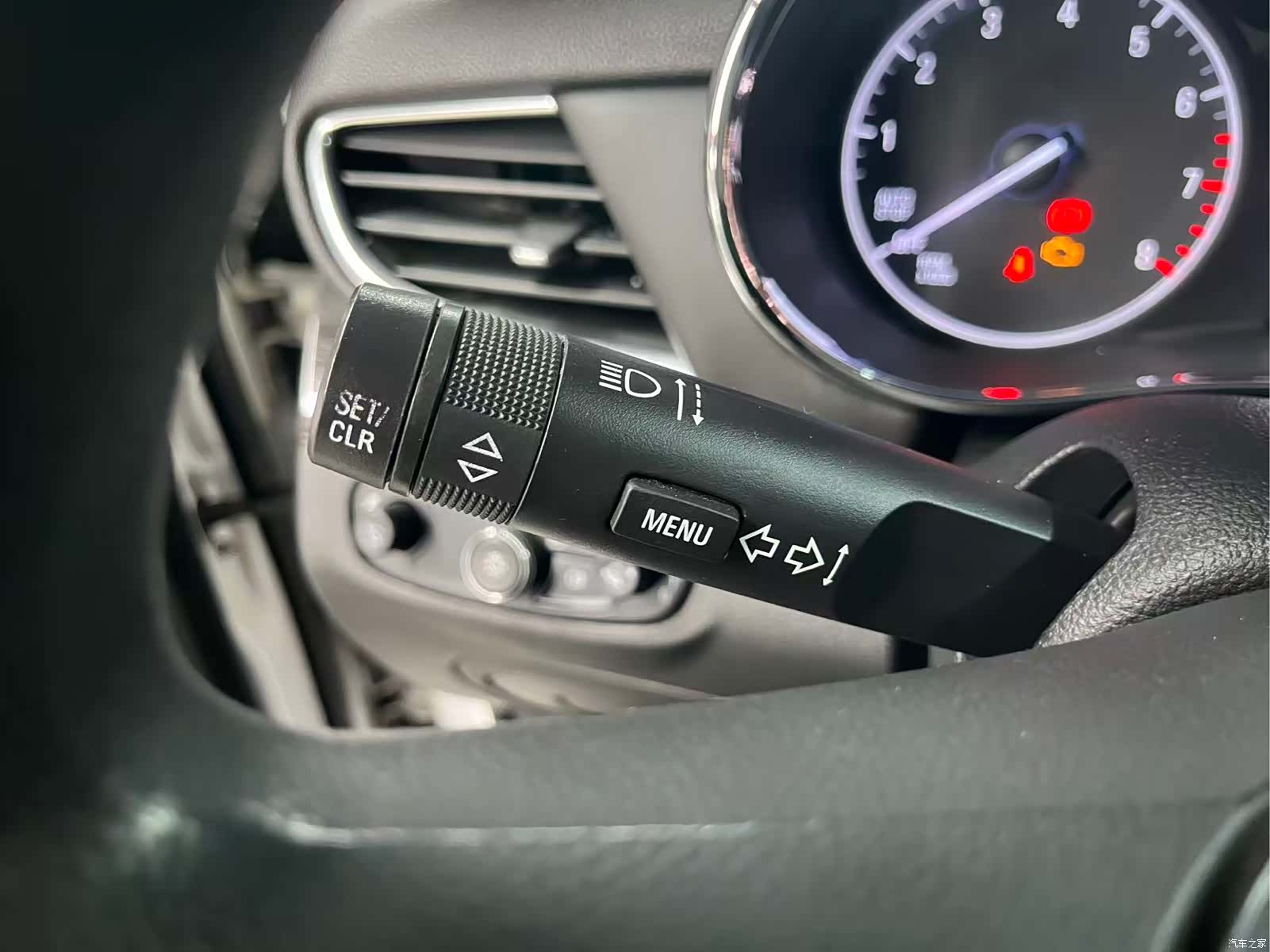 Buick Encore, 2016 11