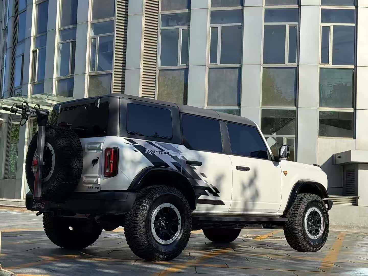 Ford Bronco, 2024 8