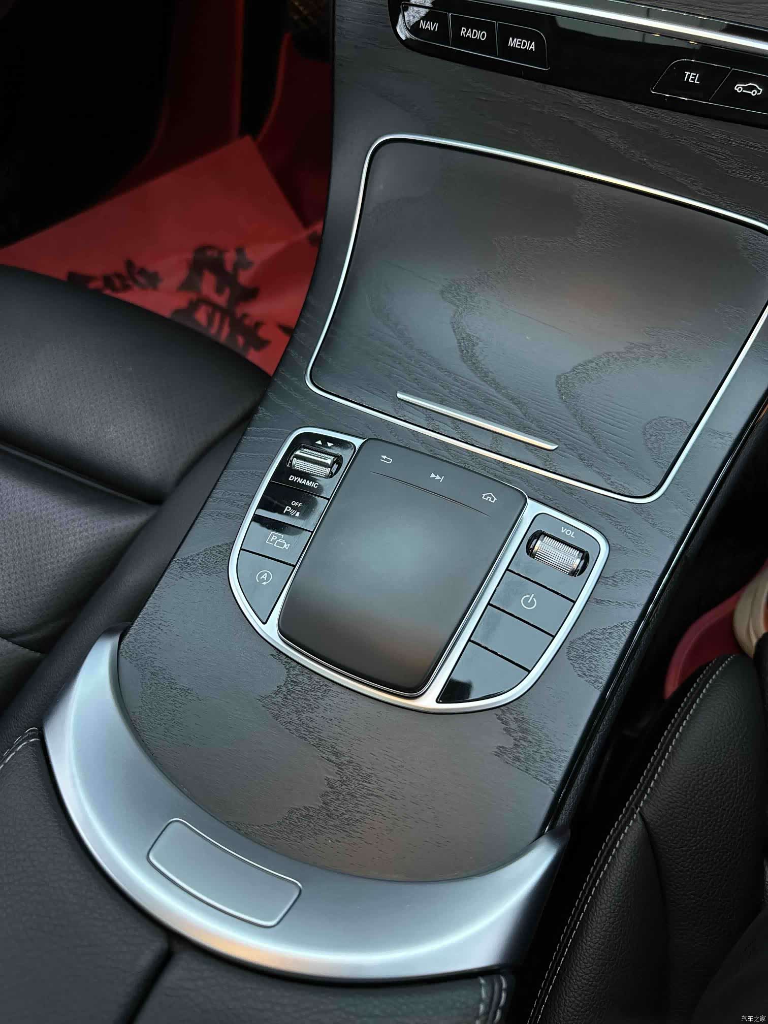Mercedes-Benz C-Class, 2019 16