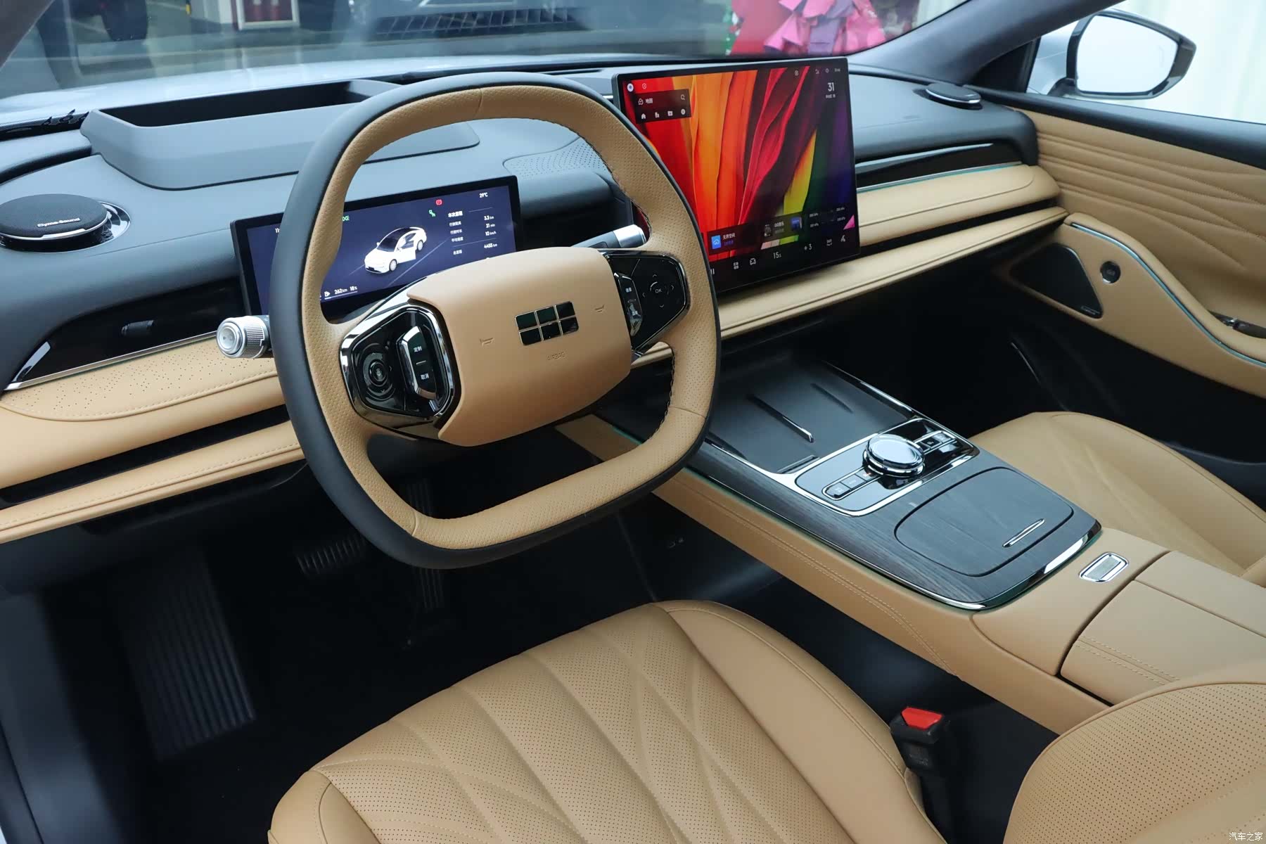 Geely 8, 2025 6