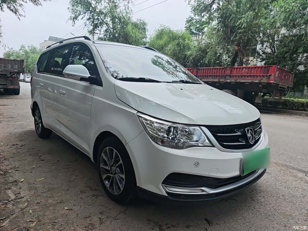 Wuling 730, 2020 4