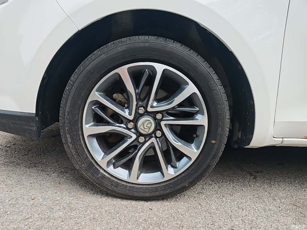 Wuling 730, 2020 23