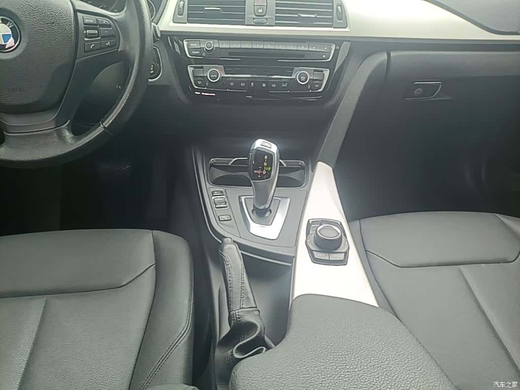 BMW 3 Series, 2016 14