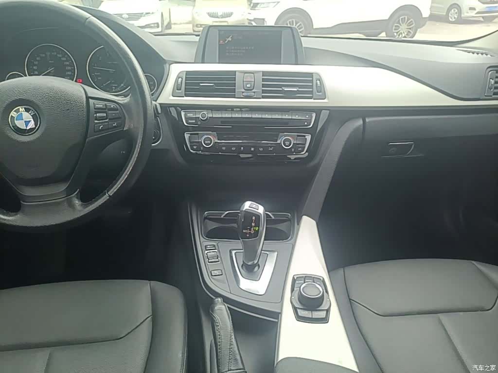 BMW 3 Series, 2016 13