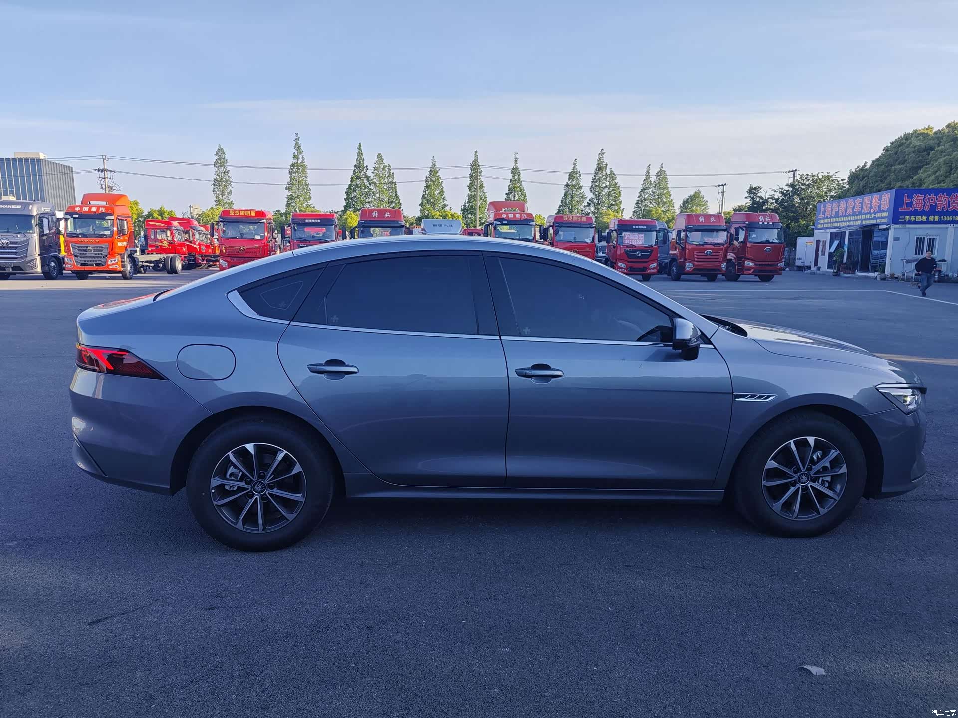 BYD Qin, 2022 10