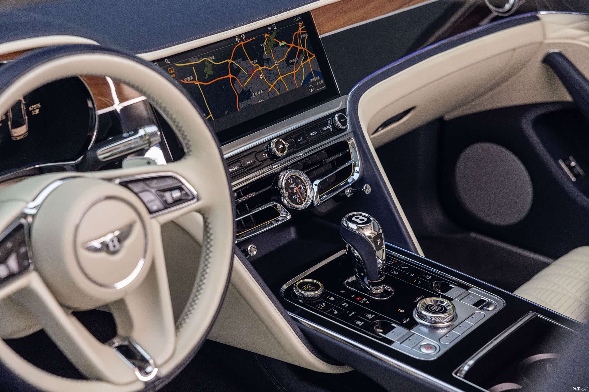 Bentley Flying Spur, 2020 10