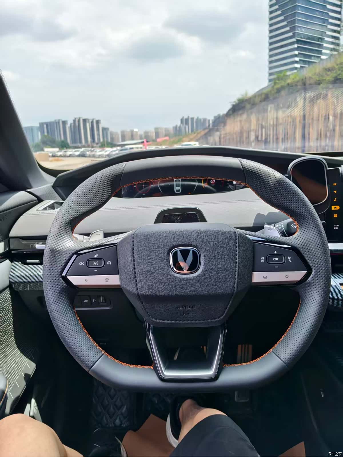 Changan UNI-V, 2024 6