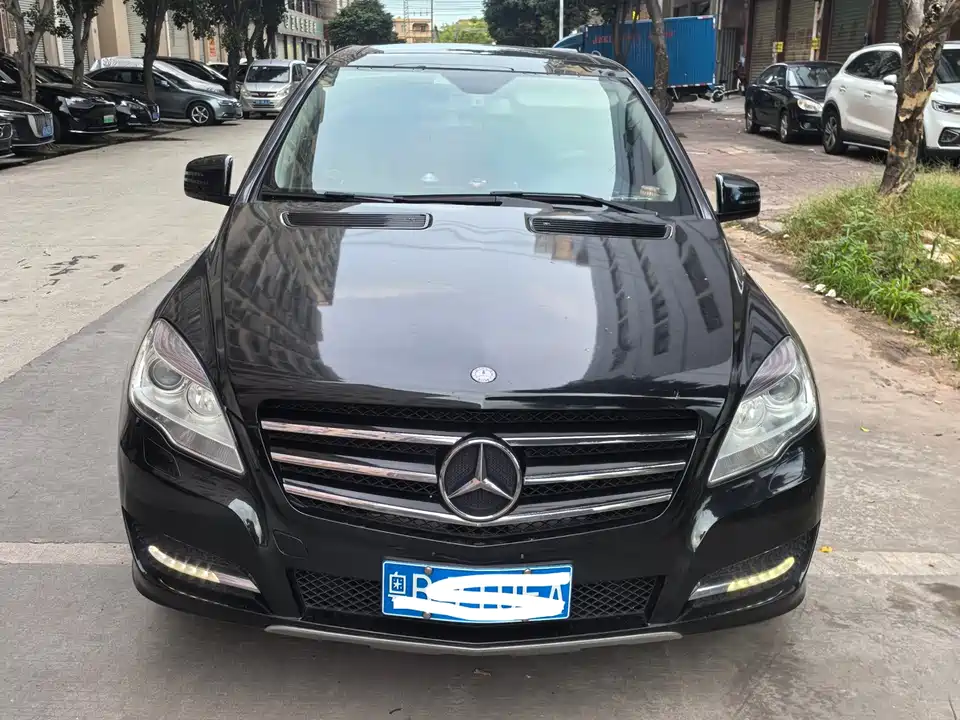 Mercedes-Benz R-class