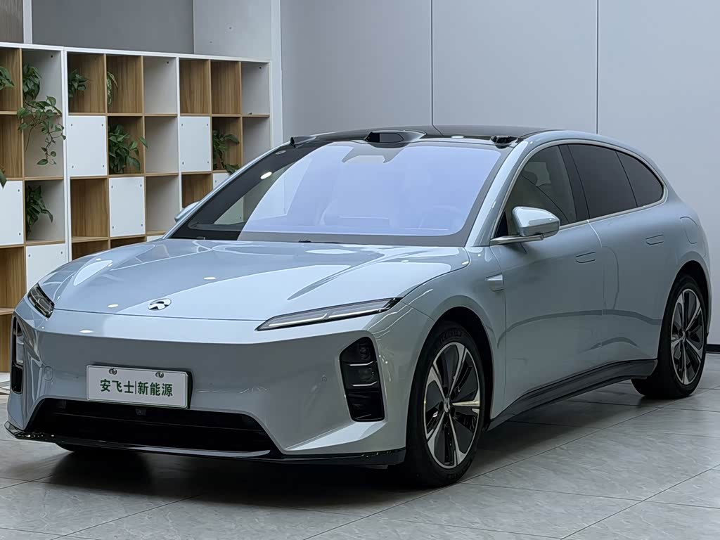 NIO ET5T 2025 75kWh Touring