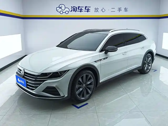Volkswagen CC 2023 — купить из Китая под заказ