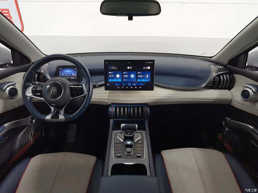BYD Yuan, 2023 все фото