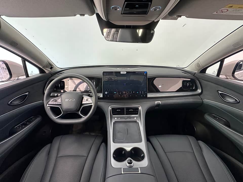 BYD Sea Lion 07 DM-i