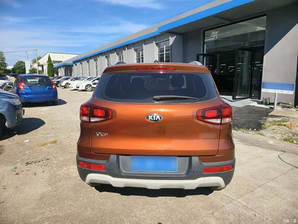 Kia KX3, 2017 10