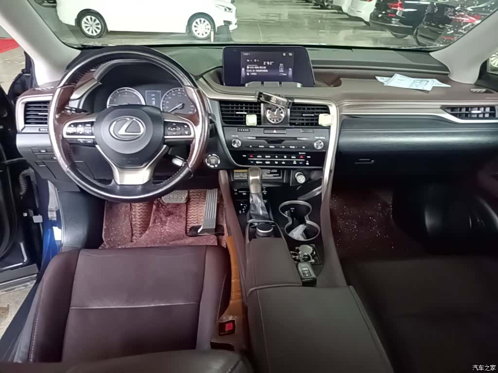 Lexus RX, 2018 10