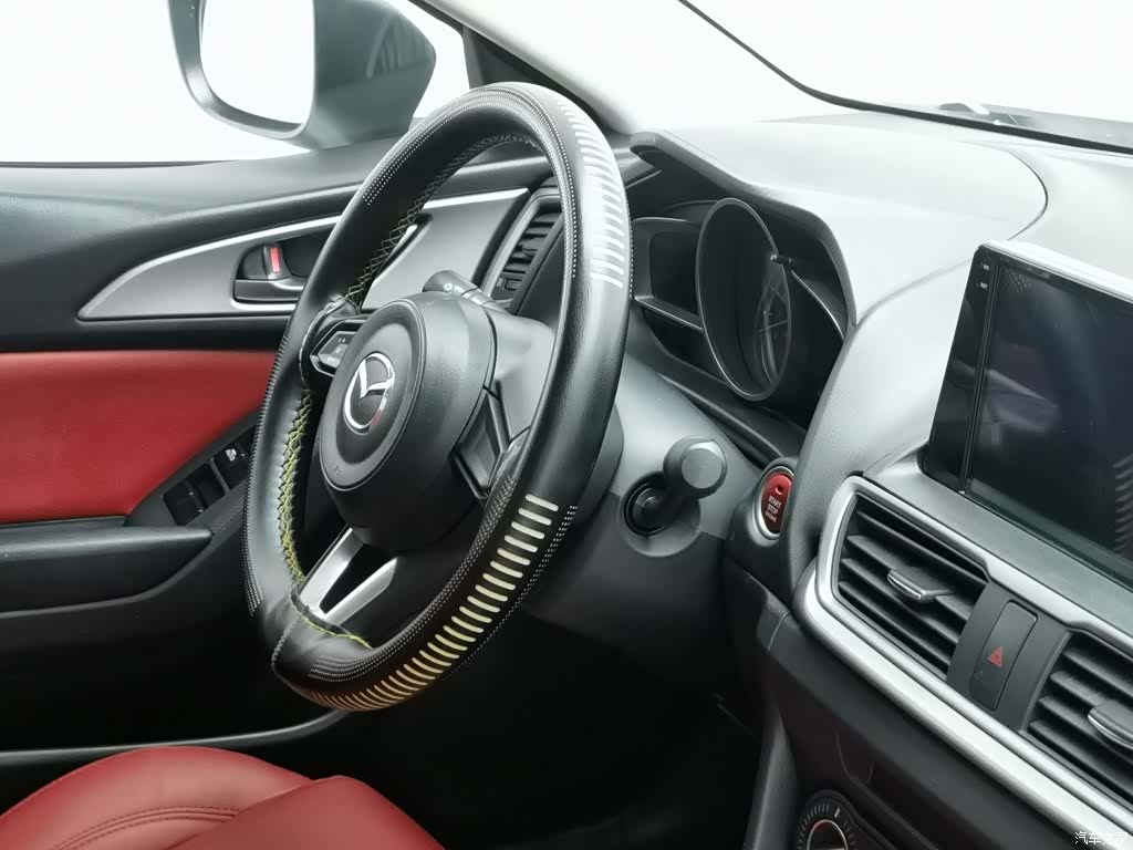 Mazda Mazda3, 2018 22