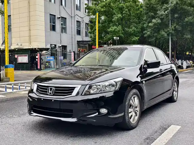 Honda Accord 2010 — купить из Китая под заказ