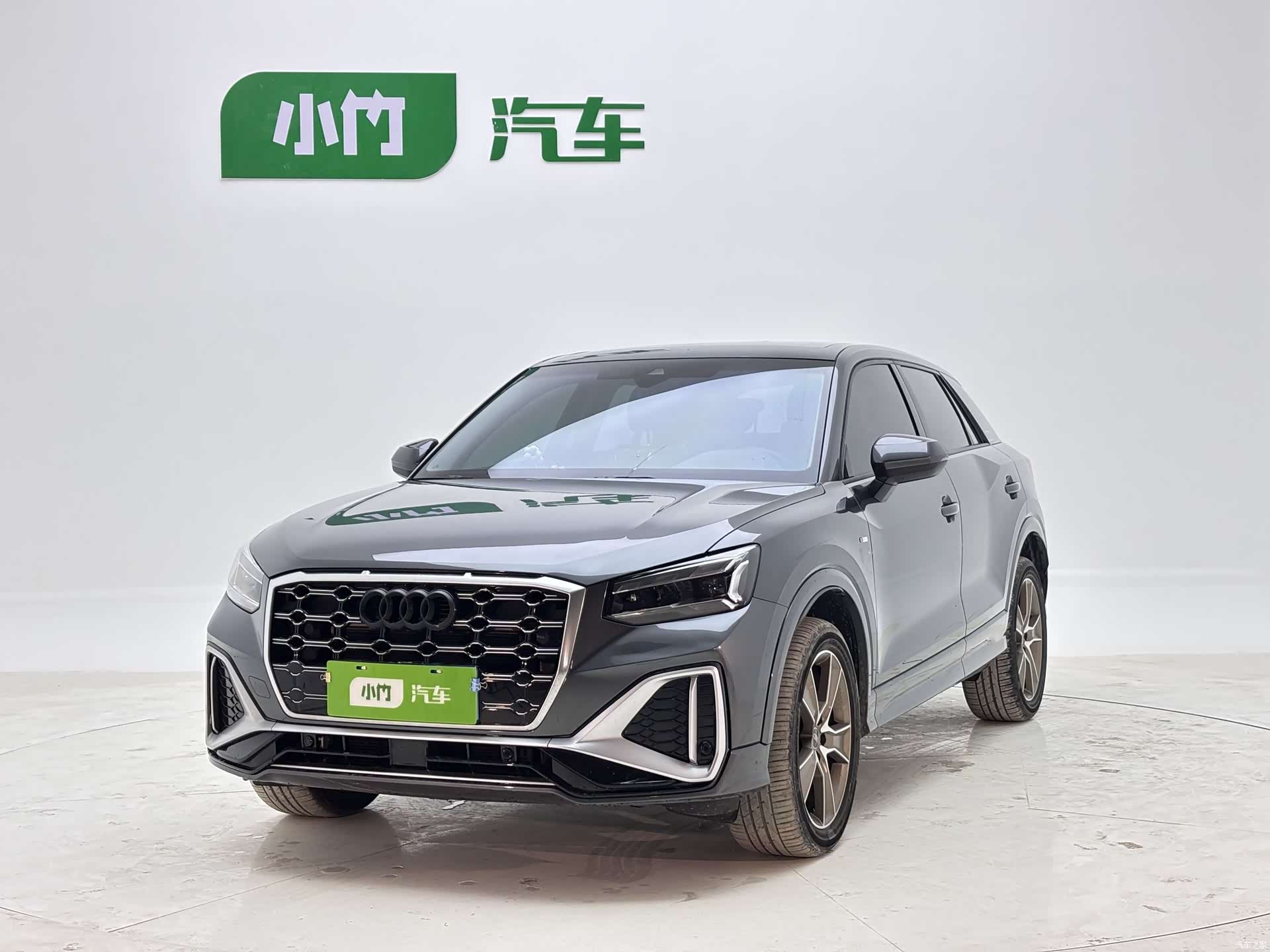 Audi Q2L, 2022 1