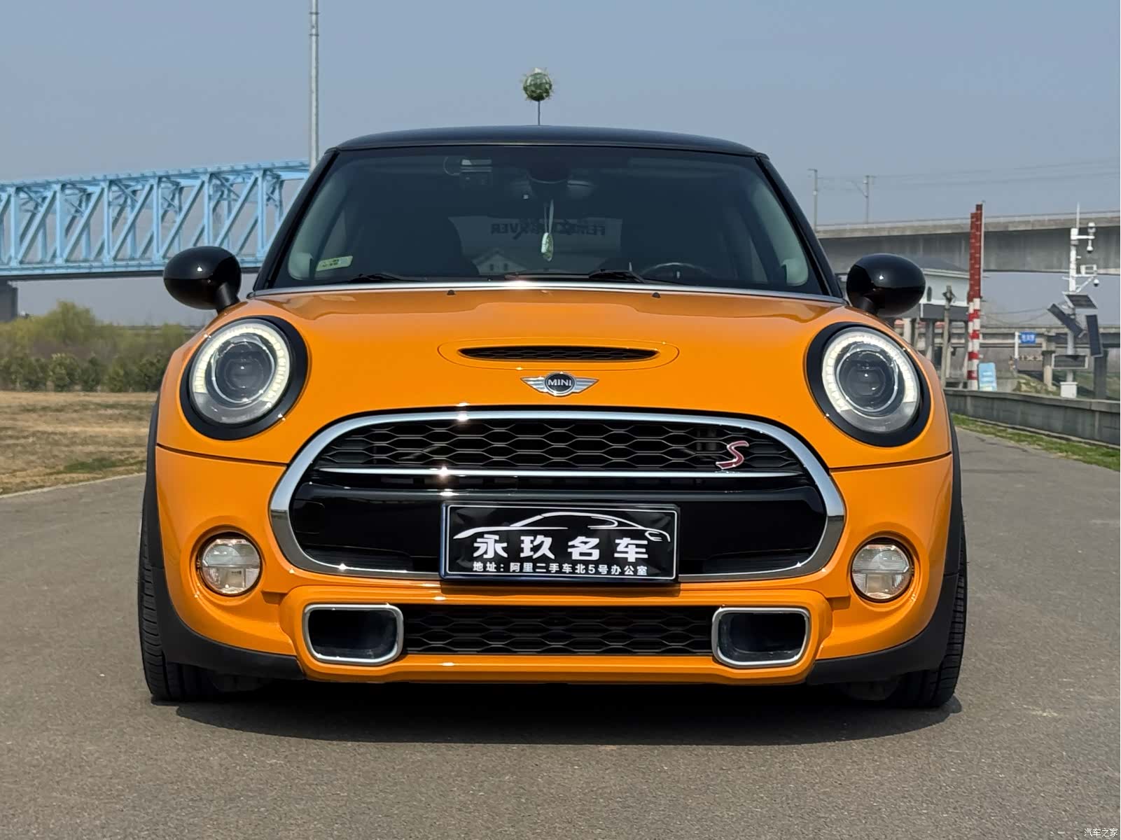 Mini Cooper, 2015 3