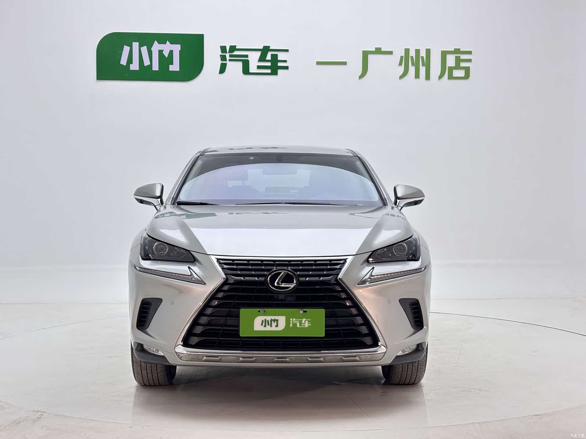 Lexus NX, 2021 2