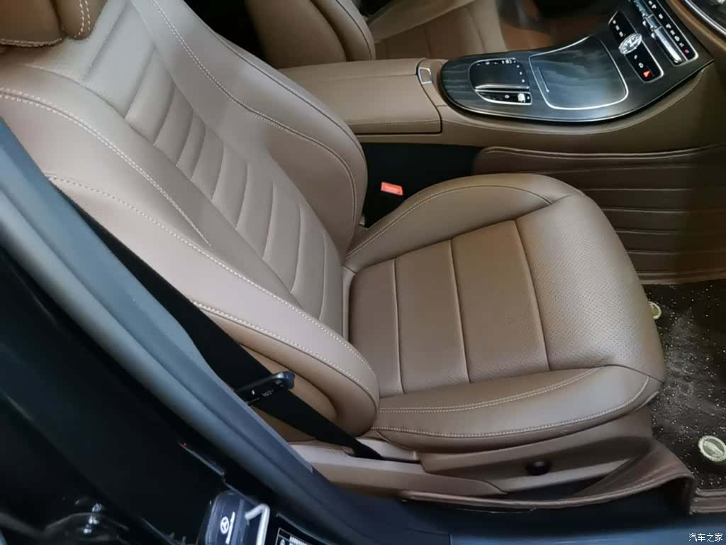 Mercedes-Benz E-Class, 2020 25