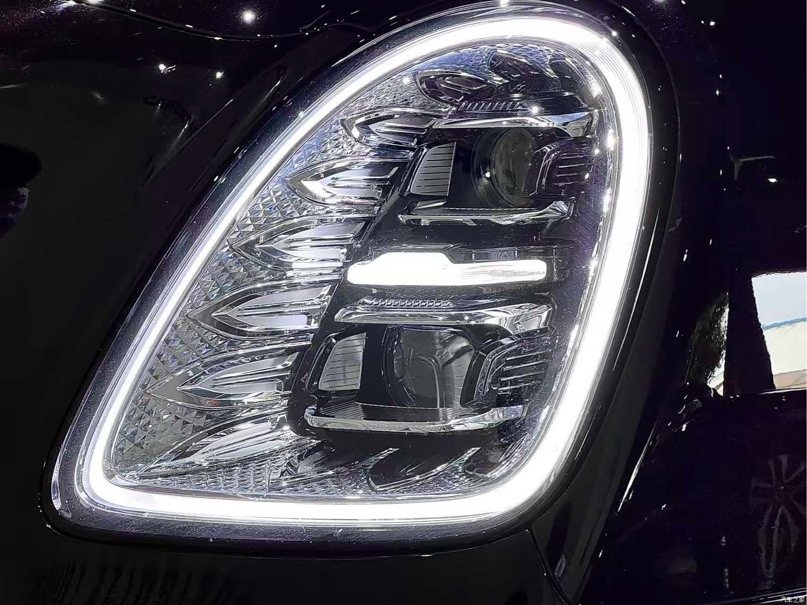 Hongqi Guoya, 2025 8